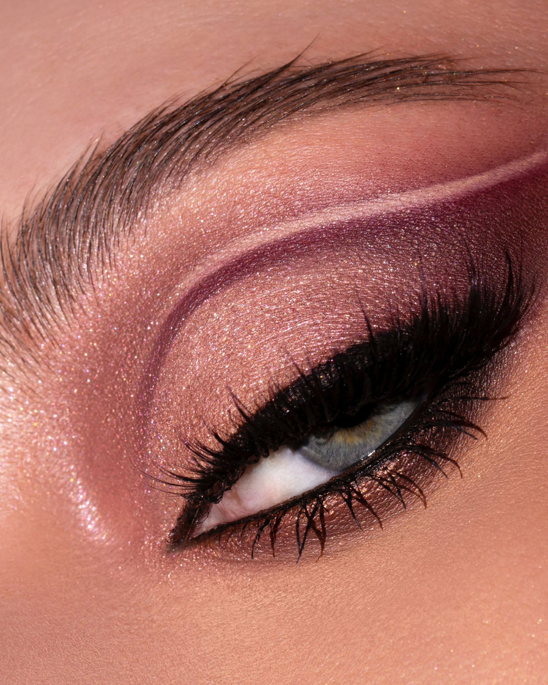 Major Dimension II Rose Eyeshadow Palette