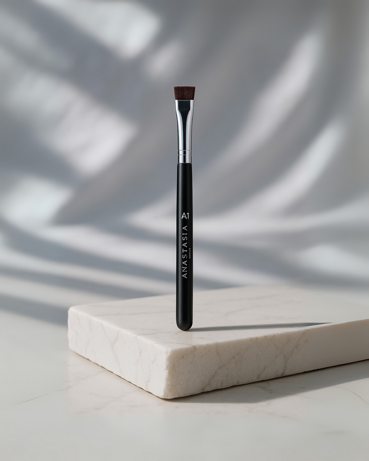 A1 Pro Brush - Flat Definer Brush