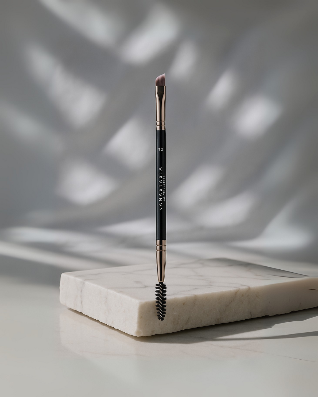 Brush 12 - Dual-Ended Firm Angled Brush