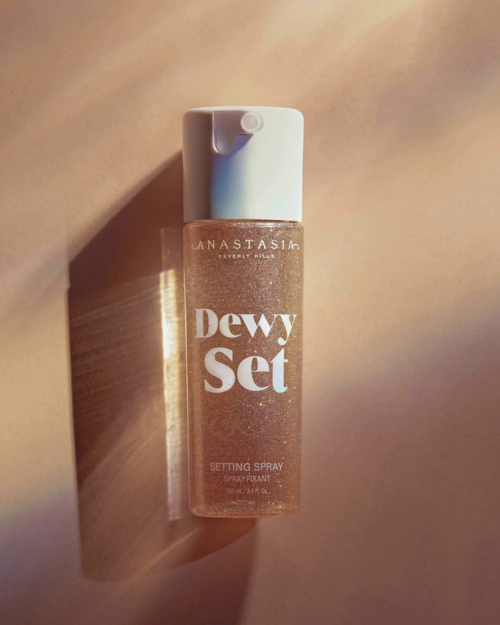 Dewy Set Setting Spray