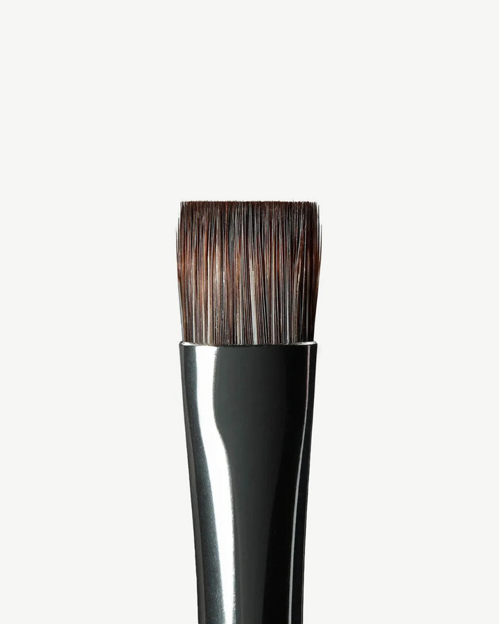 A1 Pro Brush - Flat Definer Brush