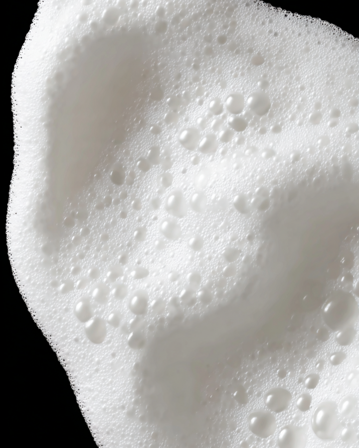 002 - The Foaming Cleanser - IA