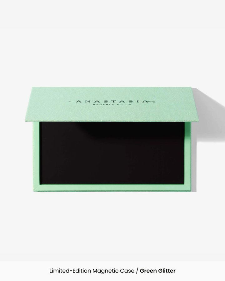Limited-Edition Magnetic Case