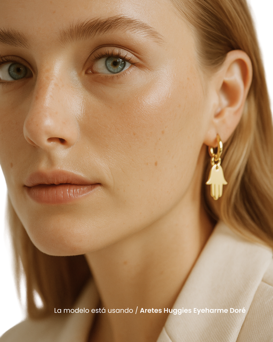 Aretes Huggies Eyeharme