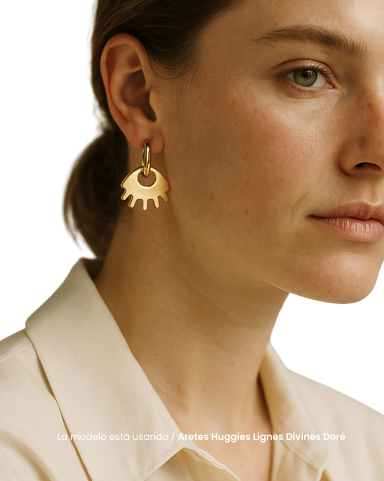 Aretes Huggies Lignes Divines