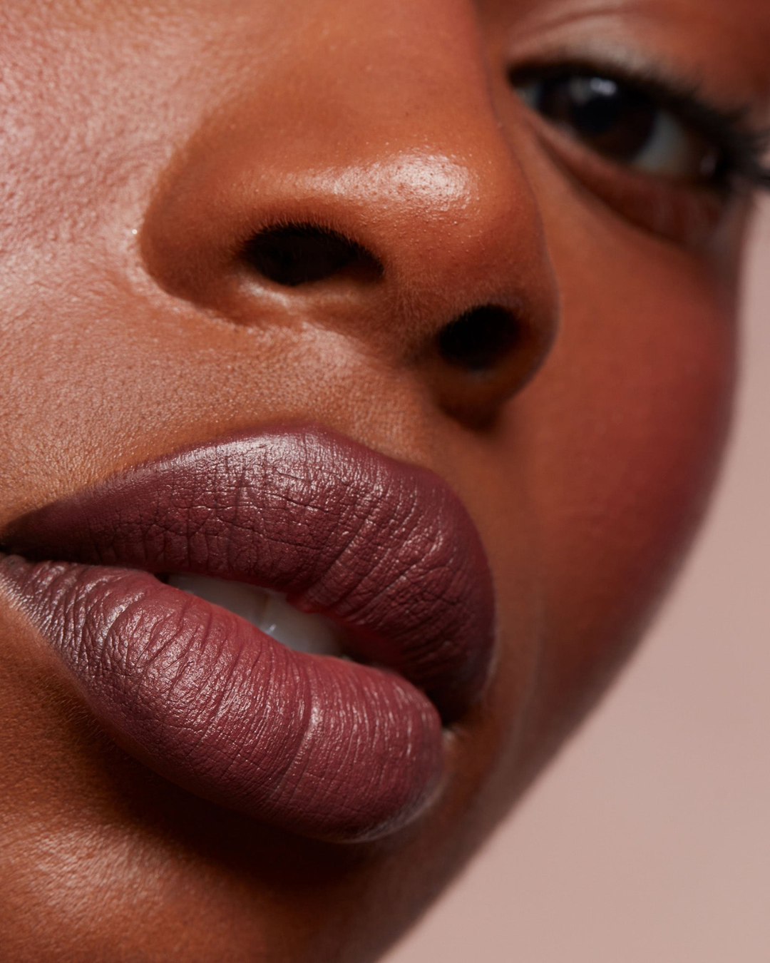 Major Headlines Matte Suede Lipstick