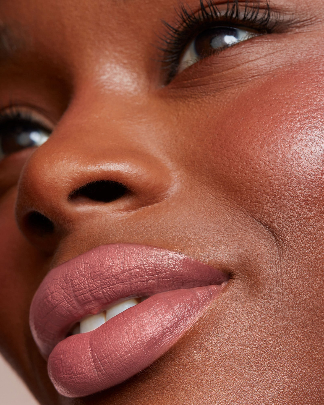 Major Headlines Matte Suede Lipstick