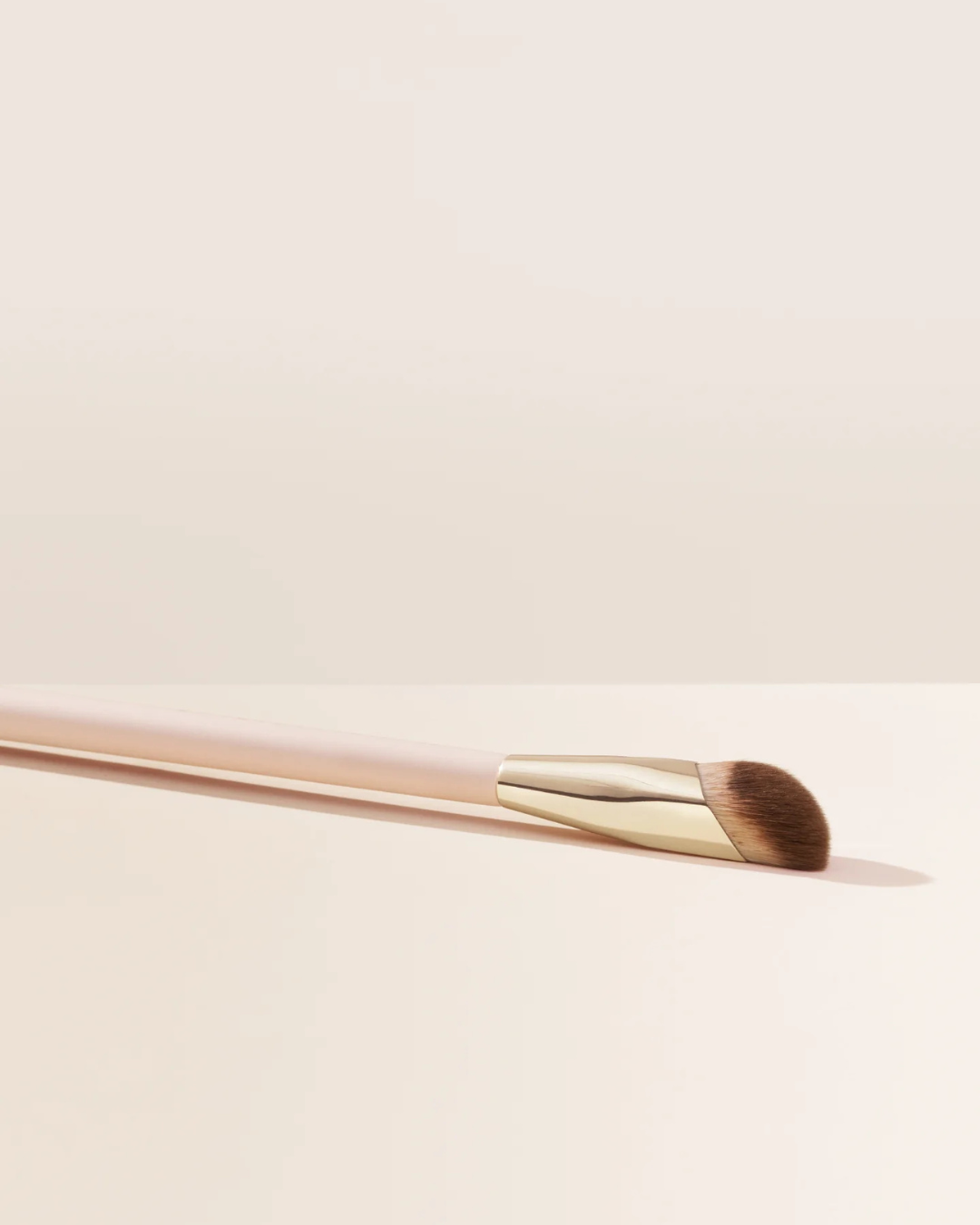 Liquid Touch Concealer Brush