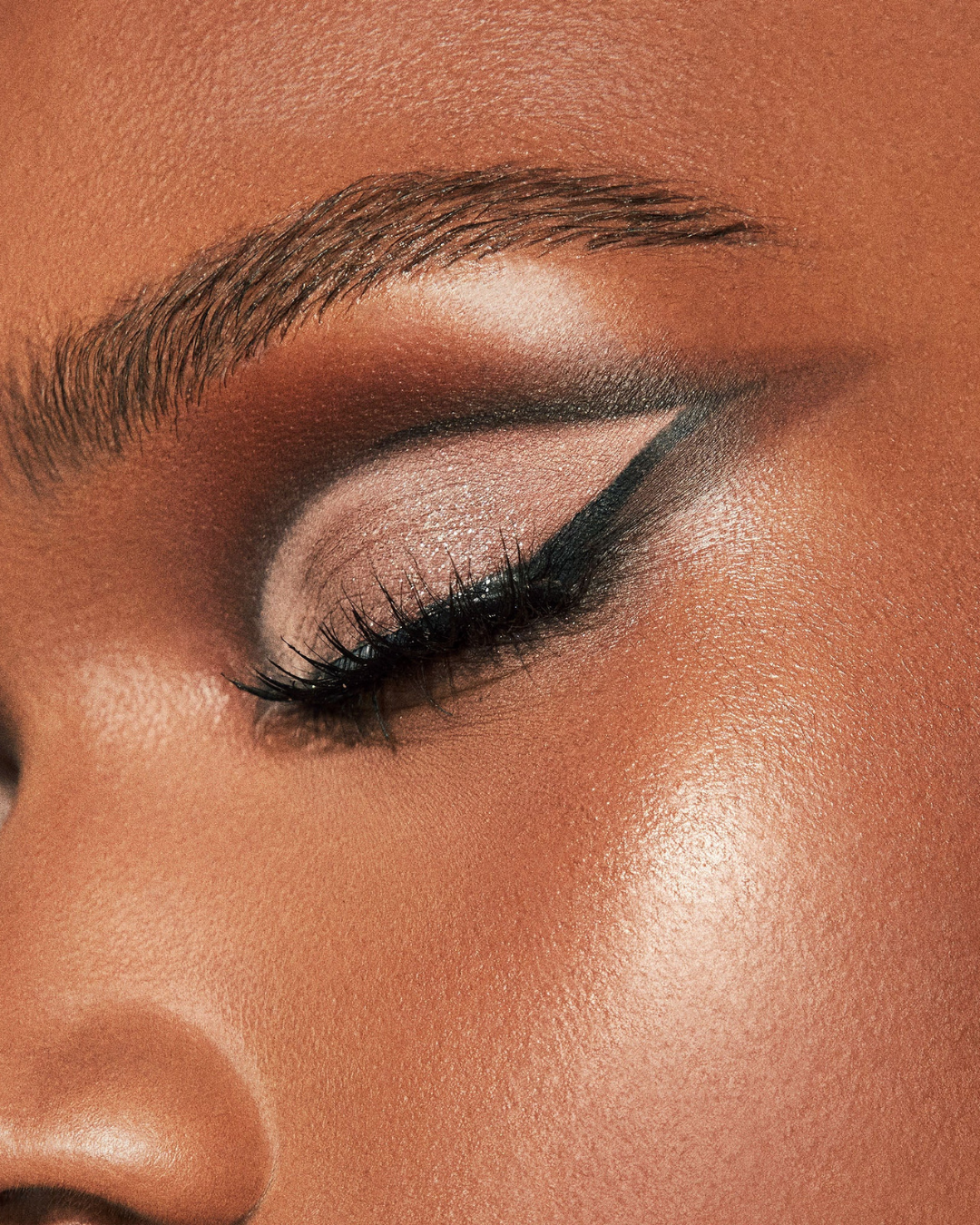 Major Dimension Eyeshadow Palette