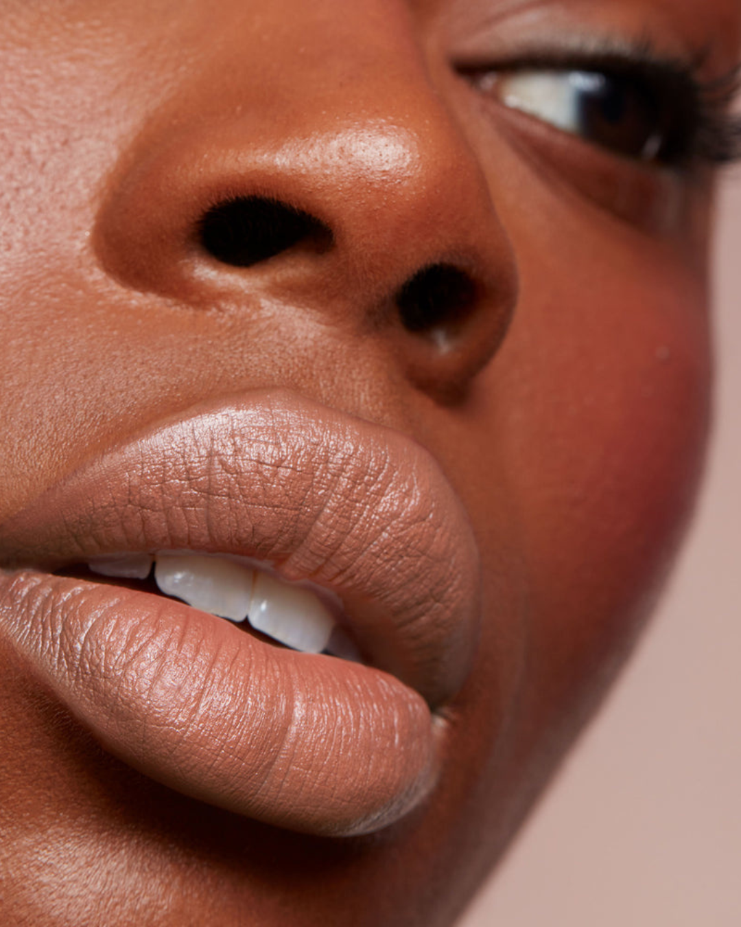 Major Headlines Matte Suede Lipstick