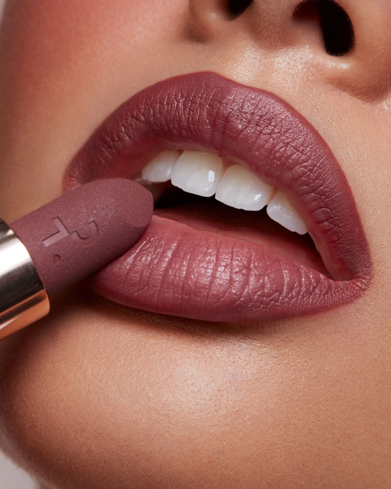 Major Headlines Matte Suede Lipstick