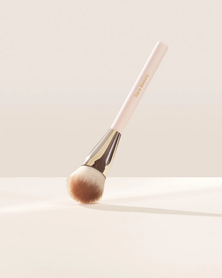 Soft Pinch Blush Brush
