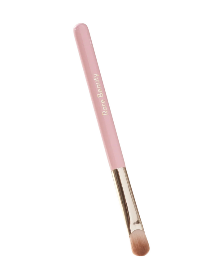 Stay Vulnerable All-Over Eyeshadow Brush