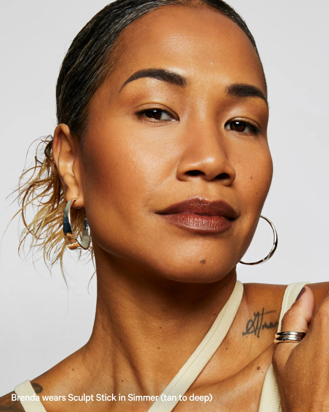 Sculpt Stick Cream Contour