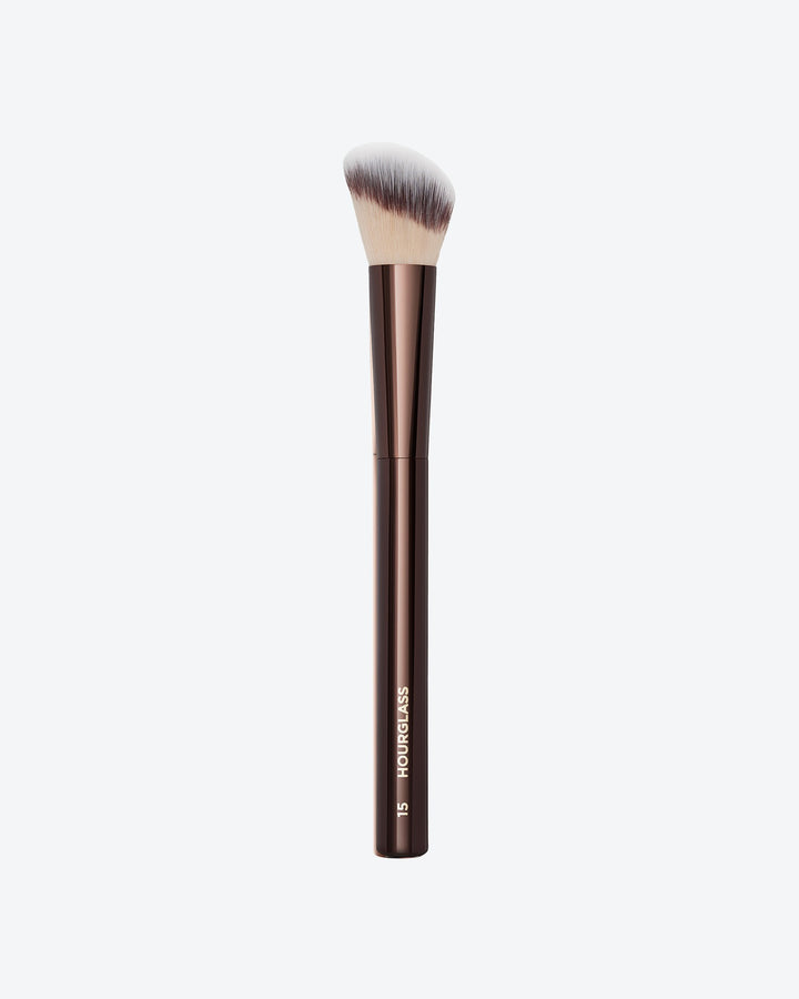 No. 15 Blush Brush