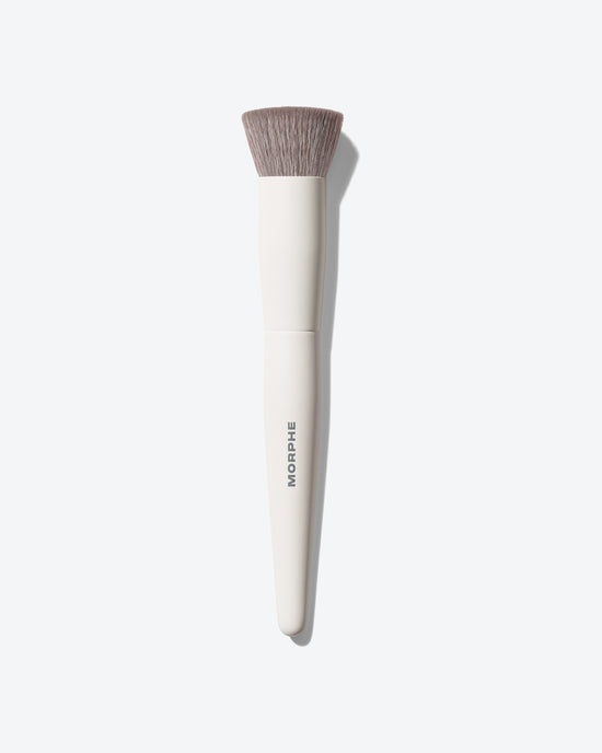 M106 Flat-Topped Foundation Brush