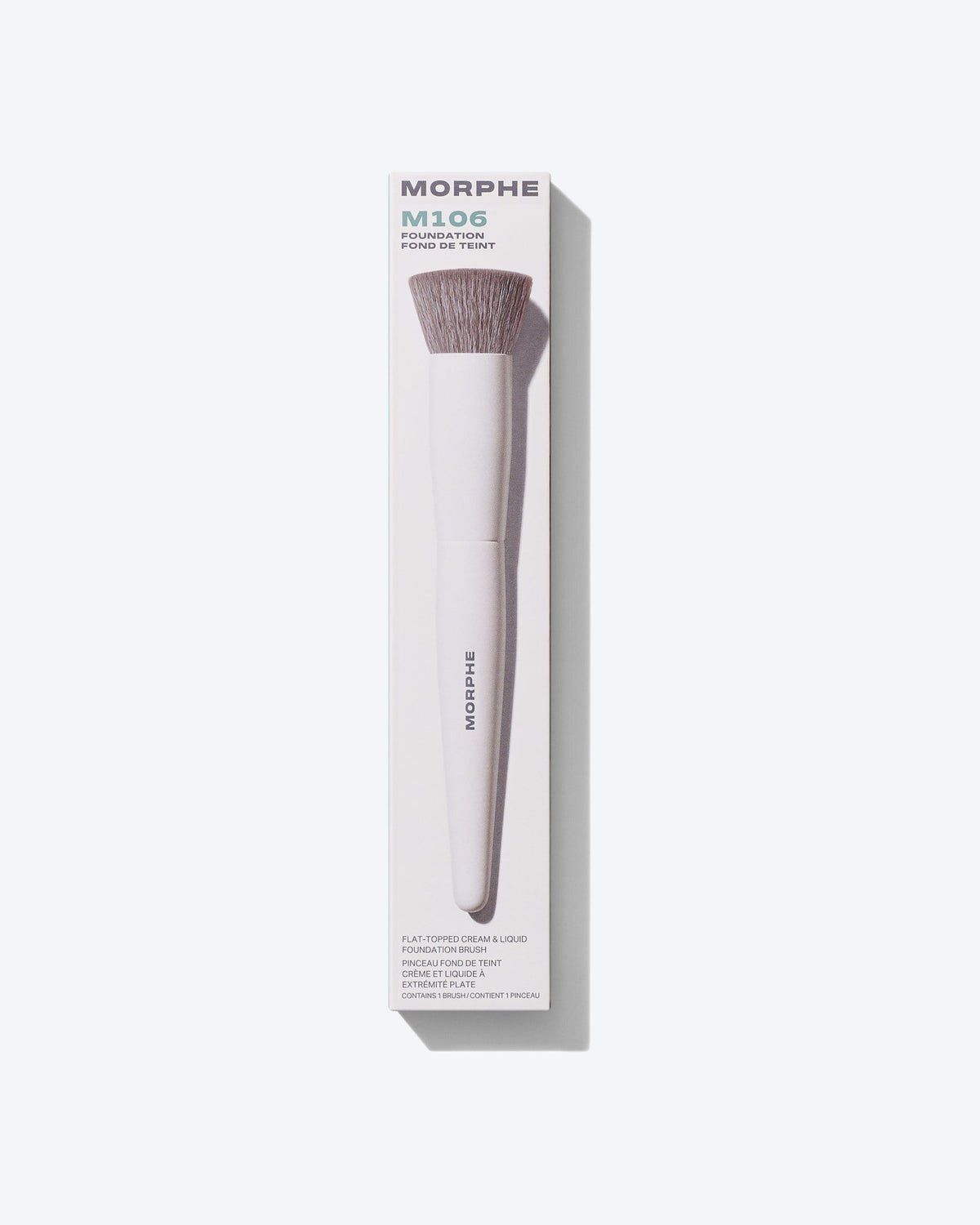 M106 Flat-Topped Foundation Brush, vista 2