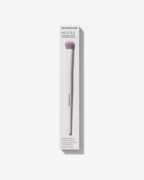 M131 Rounded Paddle Concealer Brush, vista 2