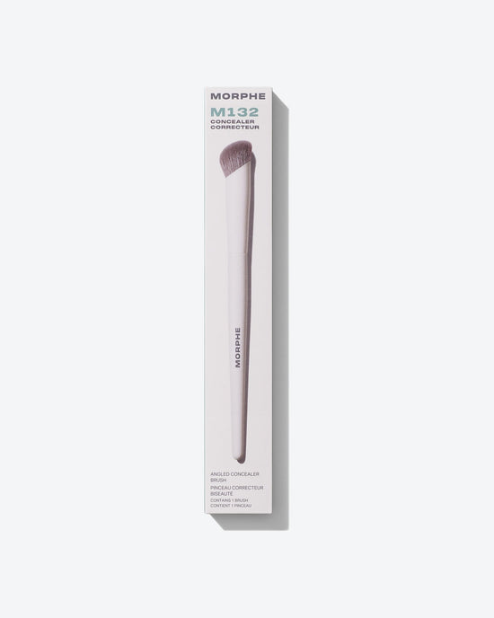 M132 Angled Concealer Brush, vista 2