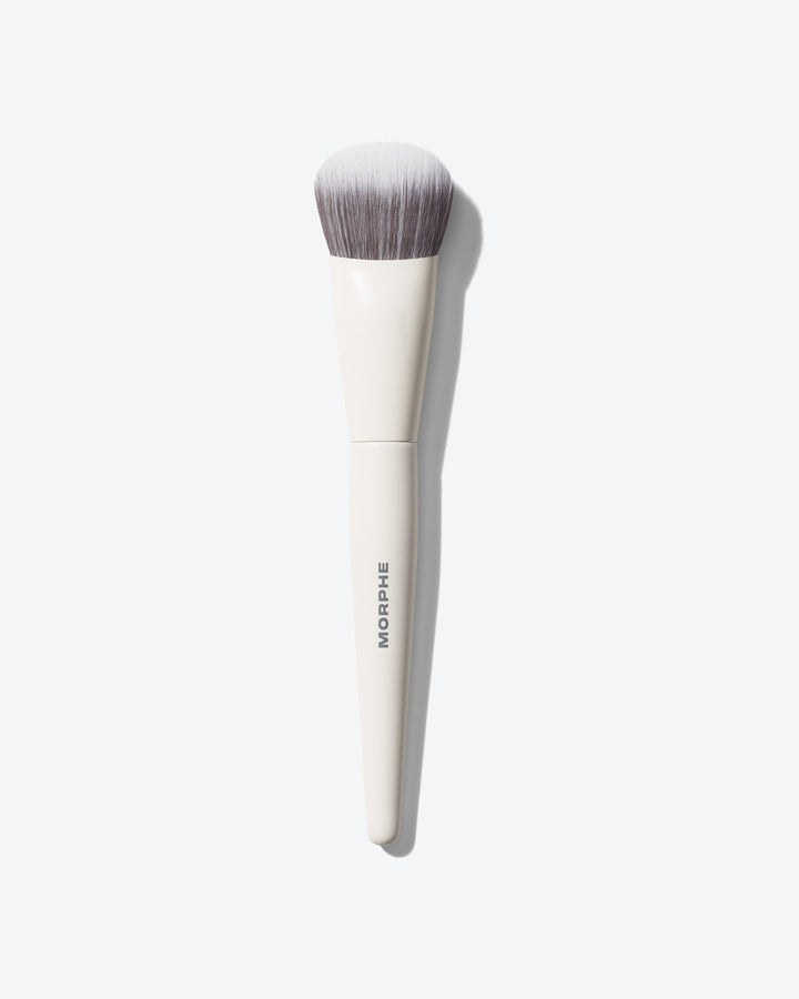 M242 Slanted Cream & Liquid Bronzer Brush