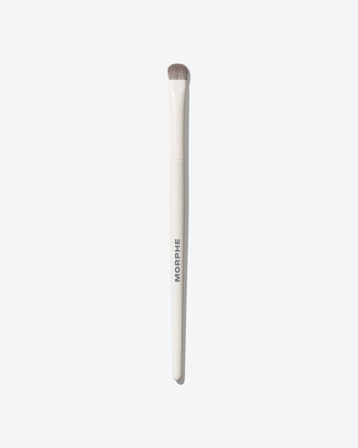 M302 Medium Paddle Packer Eyeshadow Brush