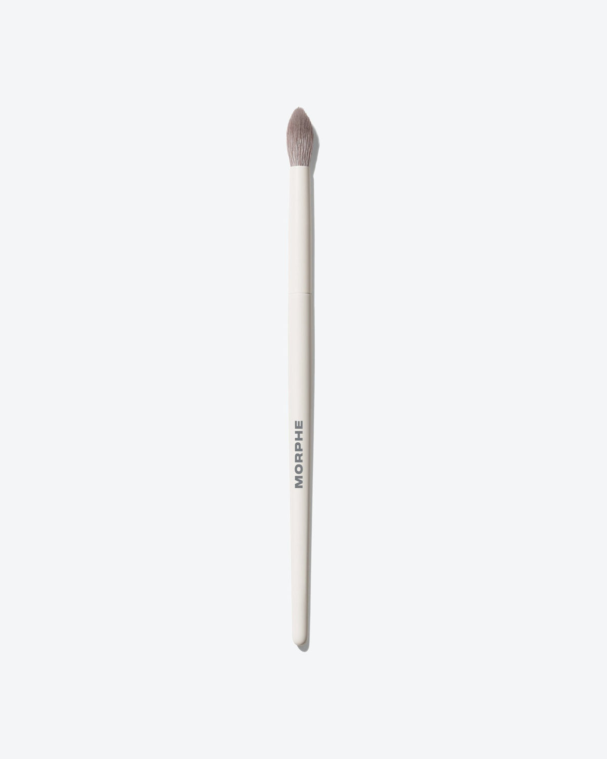 M331 Tapered Blender Eyeshadow Brush