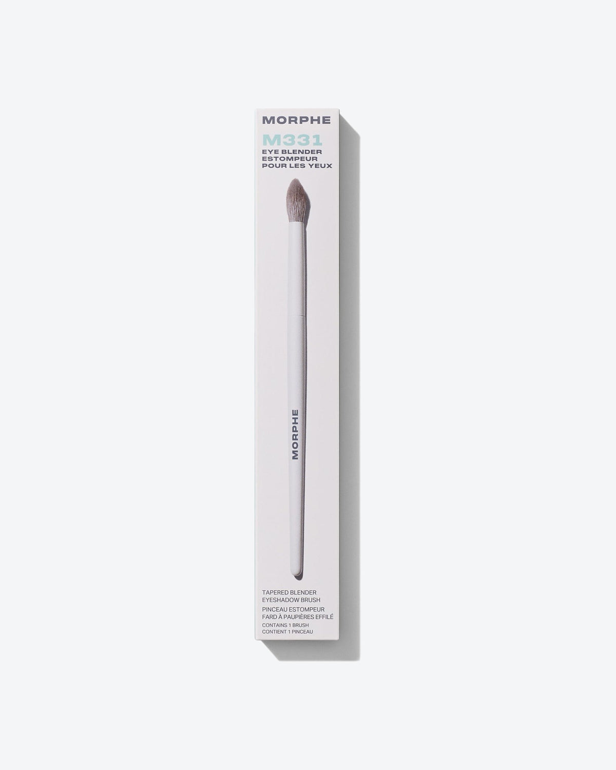 M331 Tapered Blender Eyeshadow Brush, vista 2