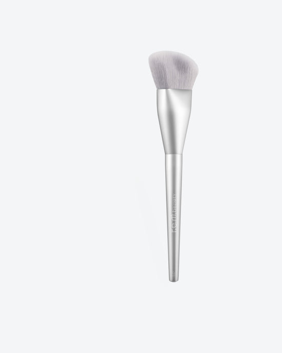bronzer brush